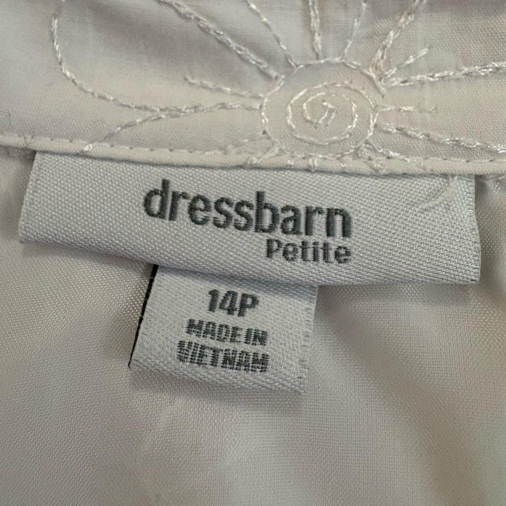 Dress Barn White Embroidered Button Down Dress Size 14 Petite NWT - Picture 3 of 6